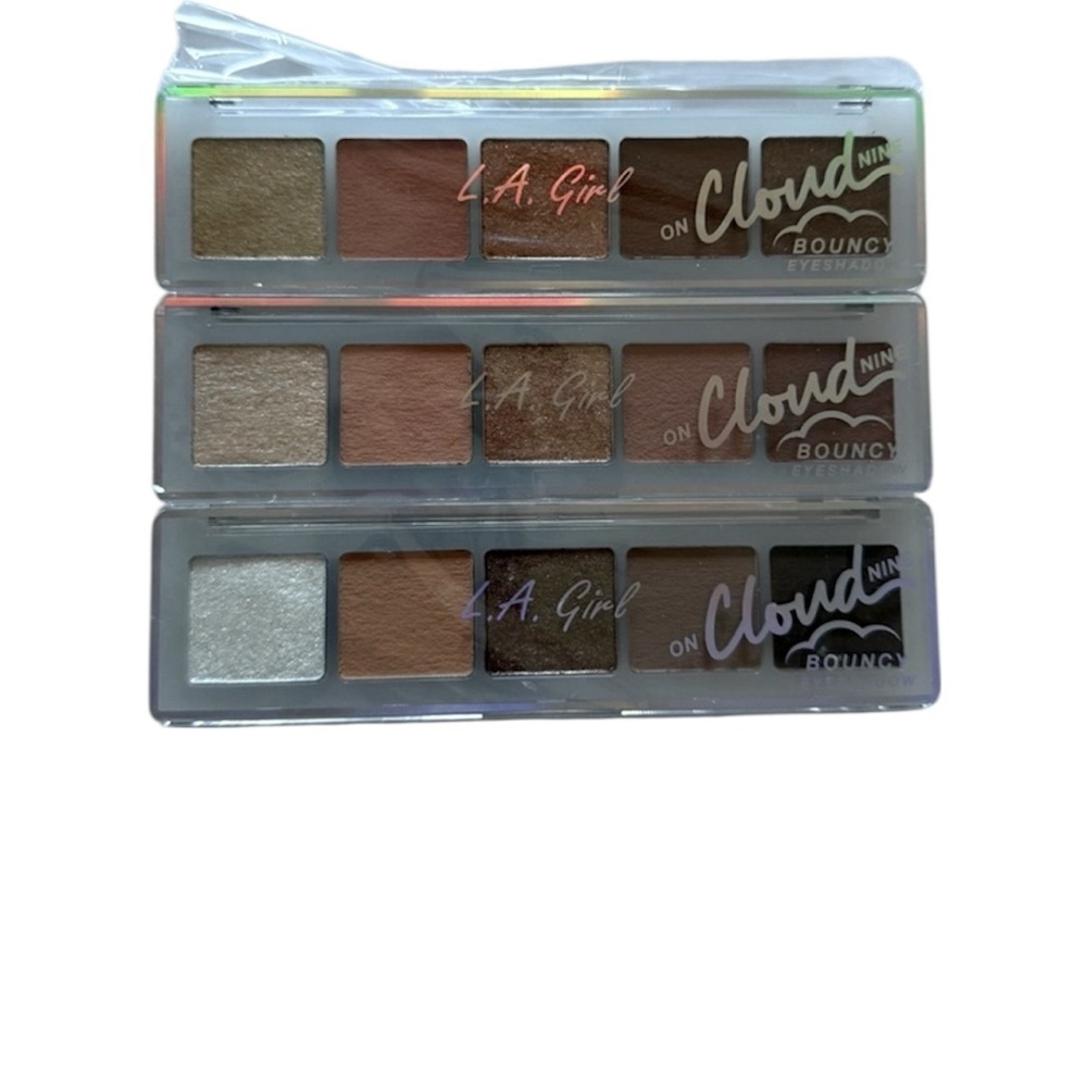 NWT LA Girl| On Cloud Nine Bouncy Eyeshadow Palette - Warm and Neutral Tones